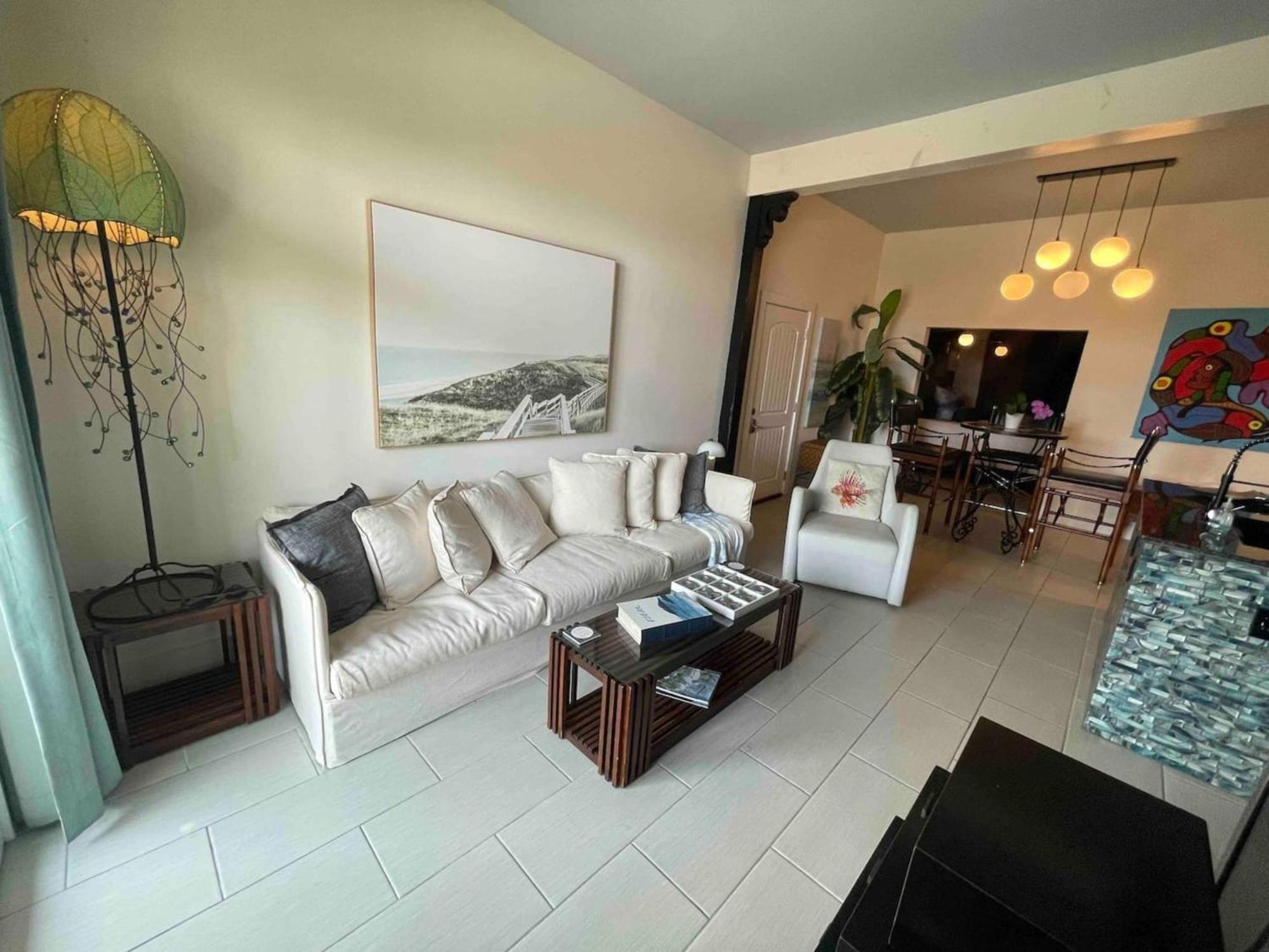 Sea Quarius Apartment *